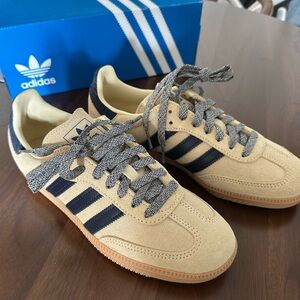 NEW Adidas Samba OG Warm Vanilla/Night Indigo W8.5/ M7
